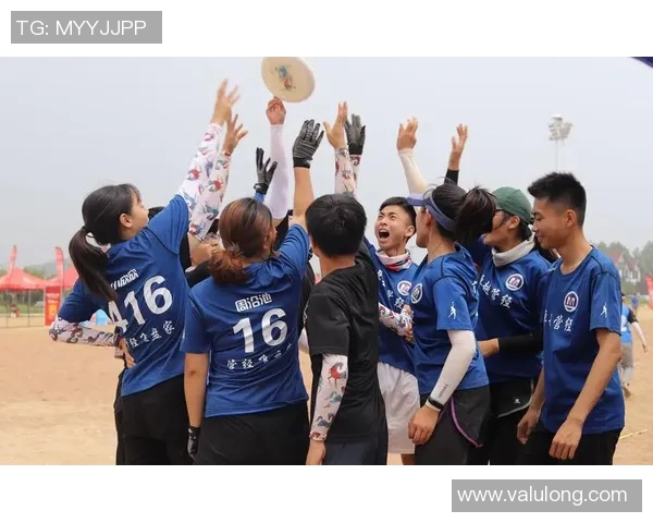 飞盘竞技新风潮：深入重庆飞盘队的默契配合与战术解析