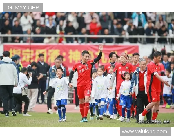 南京足球队战术引发热议球迷与专家各执己见的背后故事